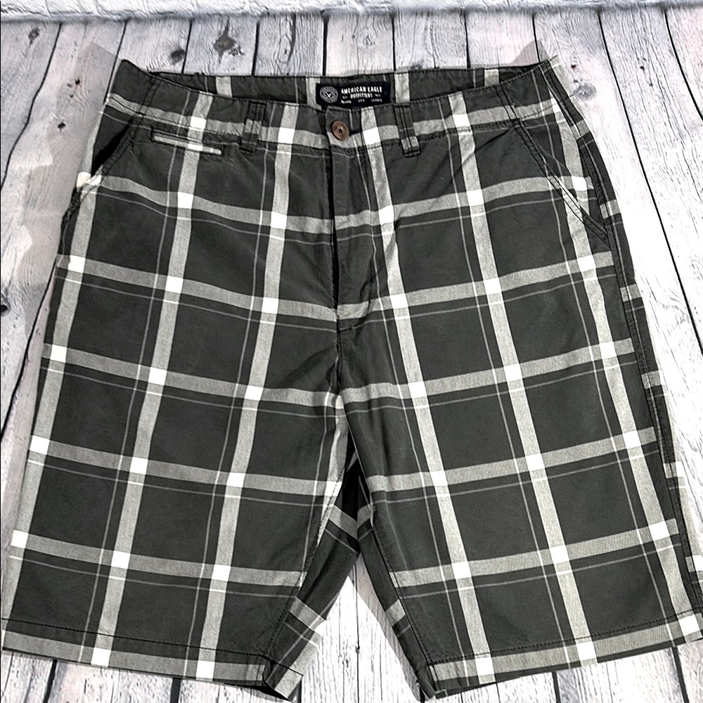 American Eagle Outfitters Gray Flat Front Shorts (Size 36)